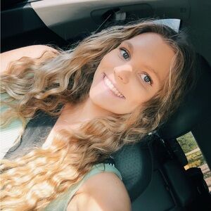 Meet your Posher, Erin